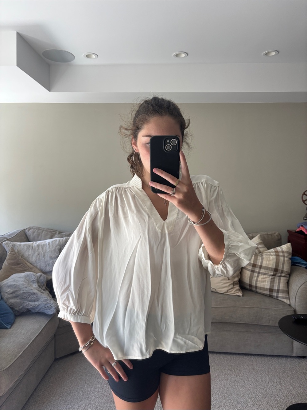 Frame Denim Cream V-Neck Balloon Sleeve Top